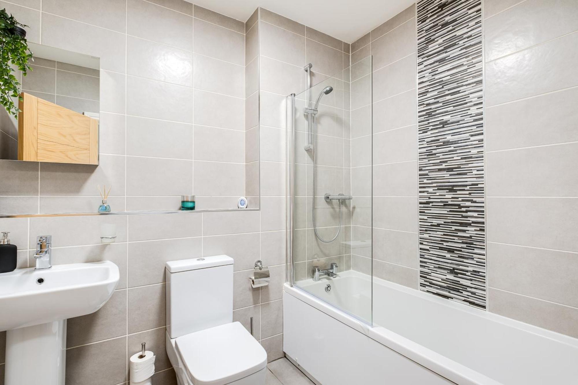 Pluxa Blue Sapphire Luxury Stay Free Parking Free Wifi - Walk Everywhere, Travel, Biz, Leisure Бирмингем Экстерьер фото